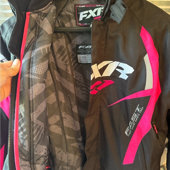 FVR Women's Ski Jacket - Black and Pink - Picture 2 of 7